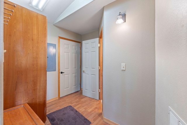 2490 NW Deschutes Drive, Madras, OR 97741