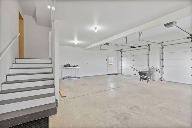 2490 NW Deschutes Drive, Madras, OR 97741