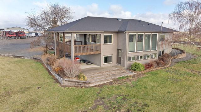 2490 NW Deschutes Drive, Madras, OR 97741