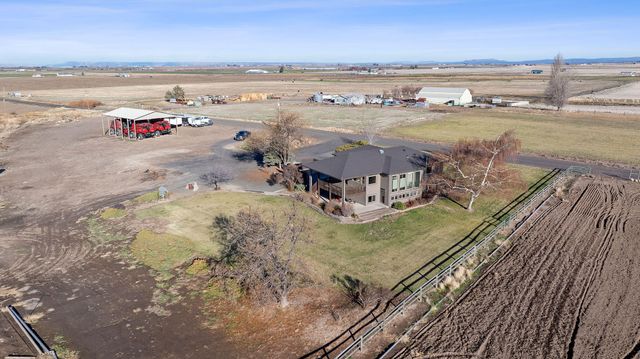 2490 NW Deschutes Drive, Madras, OR 97741