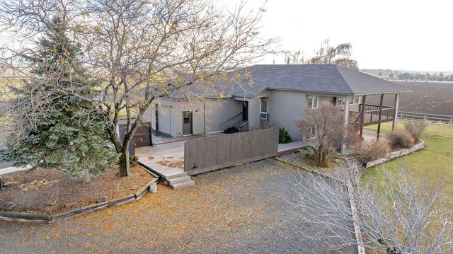 2490 NW Deschutes Drive, Madras, OR 97741