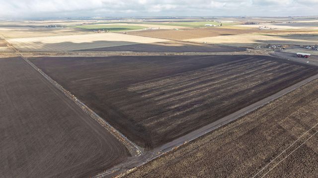 2490 NW Deschutes Drive, Madras, OR 97741