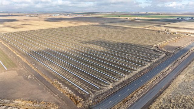 2490 NW Deschutes Drive, Madras, OR 97741