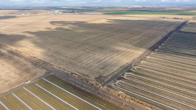 2490 NW Deschutes Drive, Madras, OR 97741