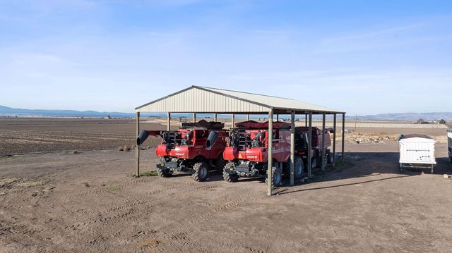 2490 NW Deschutes Drive, Madras, OR 97741