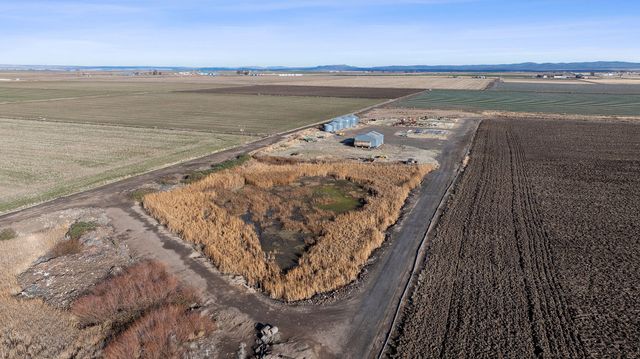 2490 NW Deschutes Drive, Madras, OR 97741