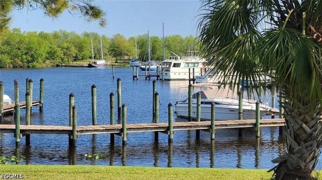 1064 Villa DR C203, Labelle, FL 33935