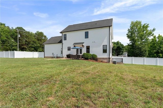 4791 Cooper Road, Clemmons, NC 27012