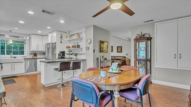 7251 Starflower Dr, Citrus Heights, CA 95621