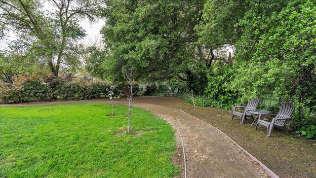 7251 Starflower Dr, Citrus Heights, CA 95621