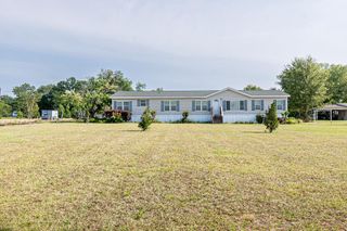 227 Acorn Valley Circle, Cottonwood, AL 36320