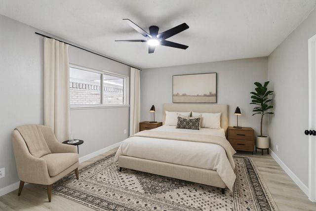 2419 29th Avenue N, Texas City, TX 77590