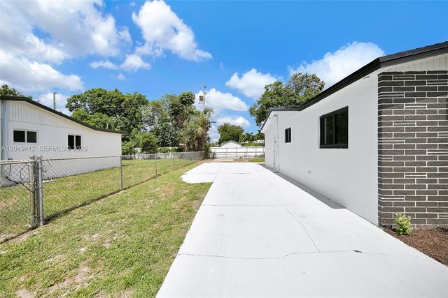 17221 NW 24th Place, Miami Gardens, FL 33056