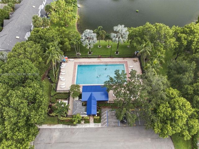 3329 Celebration Lane 139, Margate, FL 33063