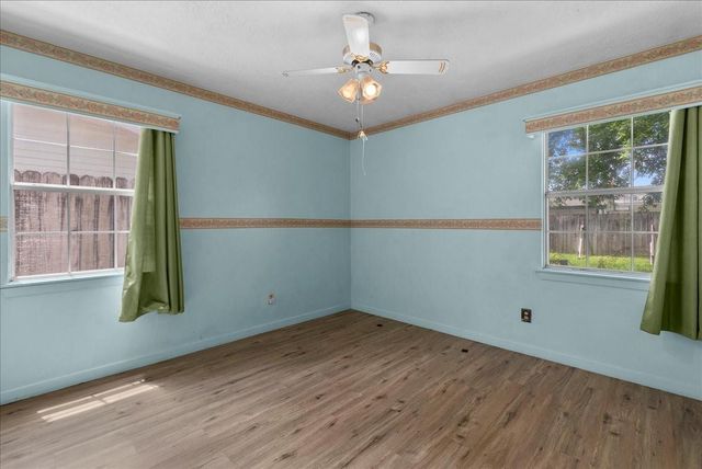811 Shadowglen Street, Channelview, TX 77530