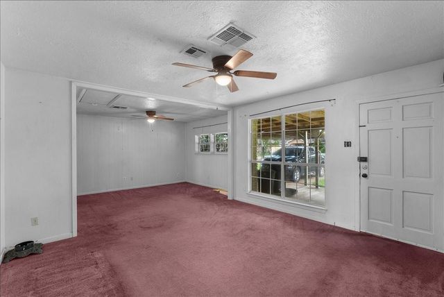 811 Shadowglen Street, Channelview, TX 77530