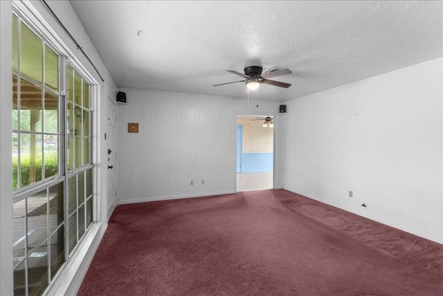 811 Shadowglen Street, Channelview, TX 77530