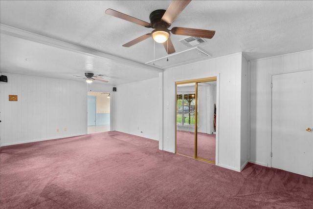 811 Shadowglen Street, Channelview, TX 77530