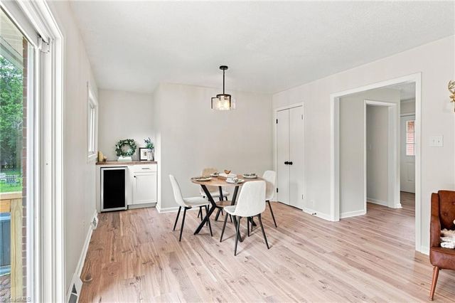 211 Maxwell Drive, Lexington, NC 27295