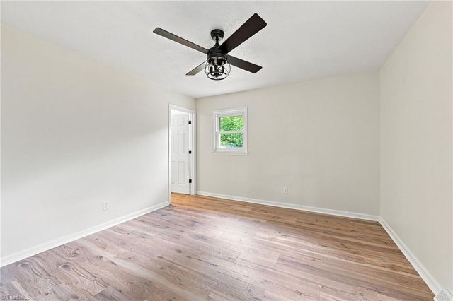 211 Maxwell Drive, Lexington, NC 27295