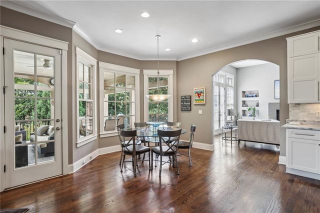 6285 Aberdeen Drive, Atlanta, GA 30328