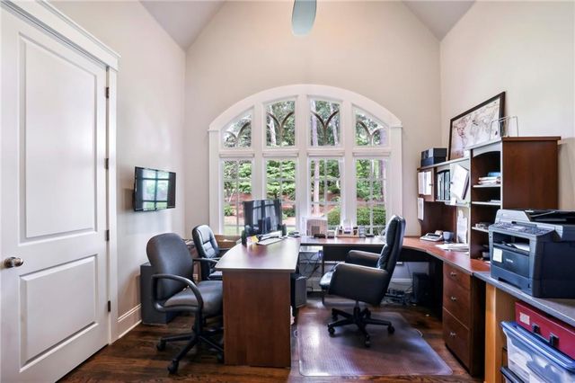 6285 Aberdeen Drive, Atlanta, GA 30328