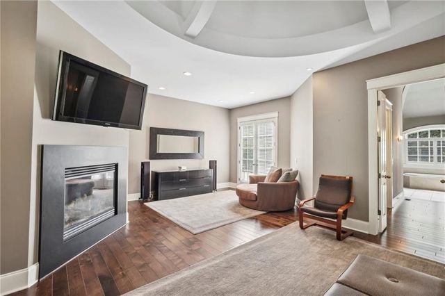 6285 Aberdeen Drive, Atlanta, GA 30328