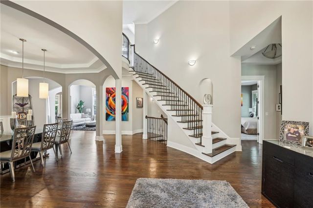 6285 Aberdeen Drive, Atlanta, GA 30328