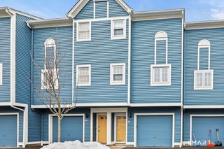 50 Pierce Street APT 24, Plainville, CT 06062