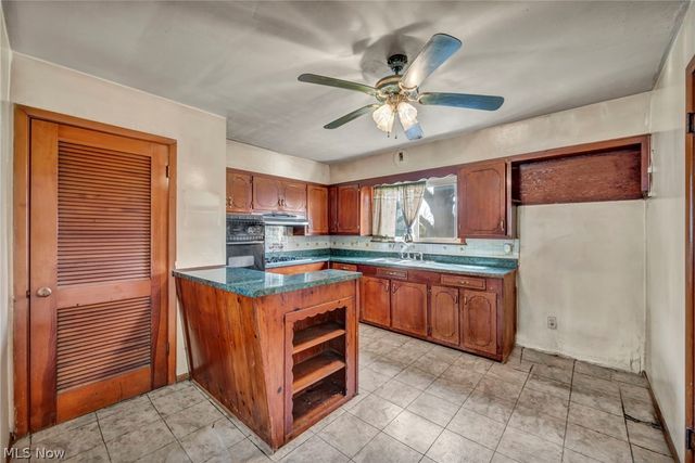 3144 Lost Nation Blvd, Willoughby, OH 44094