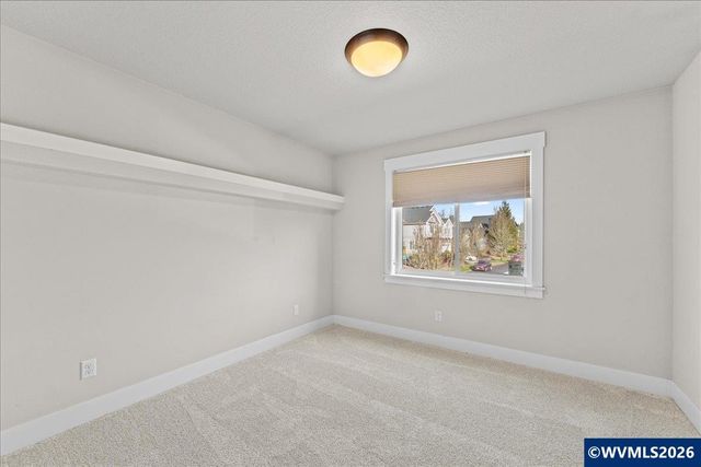 3858 Rogue Av S, Salem, OR 97302