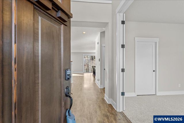 3858 Rogue Av S, Salem, OR 97302