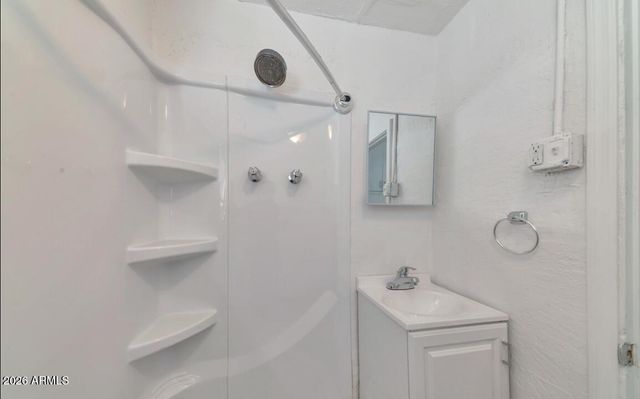 909 S 35TH Avenue, Phoenix, AZ 85009