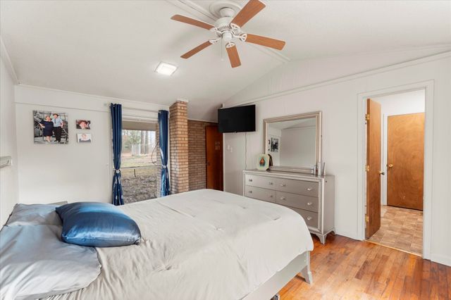 106 Lively Avenue, Mt Pleasant, TX 75455