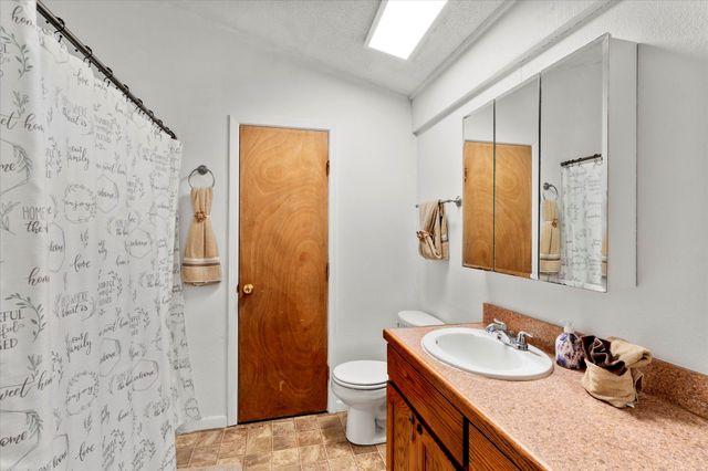 106 Lively Avenue, Mt Pleasant, TX 75455