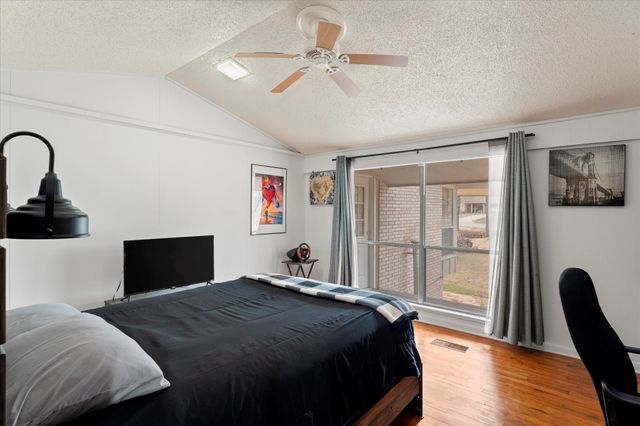 106 Lively Avenue, Mt Pleasant, TX 75455