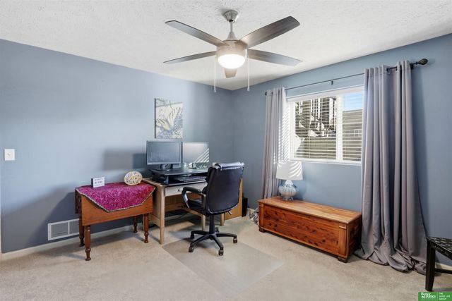 6725 S 191st Avenue, Omaha, NE 68135