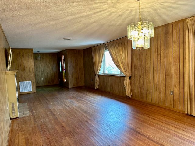 302 Arrow Drive, Signal Mountain, TN 37377