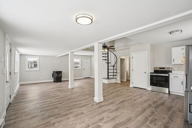 5 Grandview Ter, Sandown, NH 03873