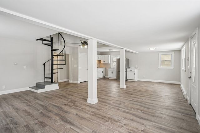 5 Grandview Ter, Sandown, NH 03873