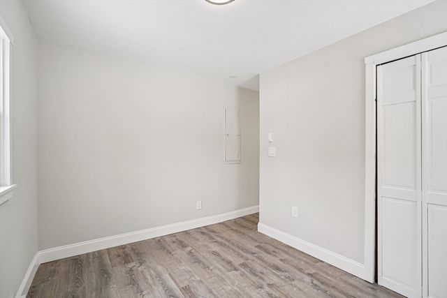 5 Grandview Ter, Sandown, NH 03873