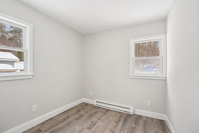 5 Grandview Ter, Sandown, NH 03873