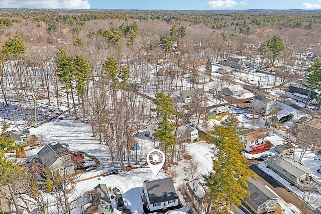 5 Grandview Ter, Sandown, NH 03873