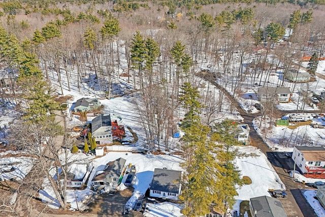 5 Grandview Ter, Sandown, NH 03873