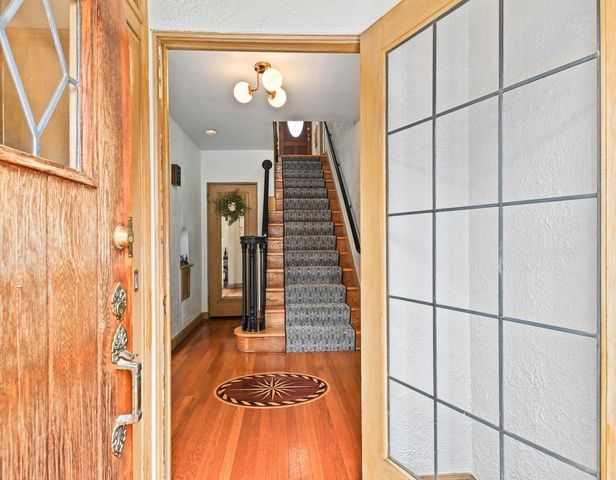 8924 Jackson Park BOULEVARD, Wauwatosa, WI 53226