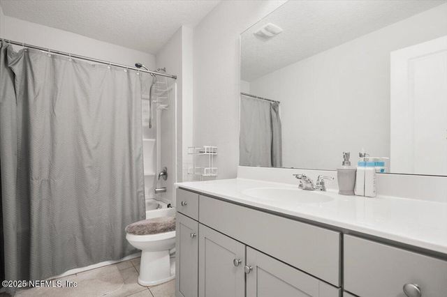 2071 JAMES WILSON Way, Jacksonville, FL 32221