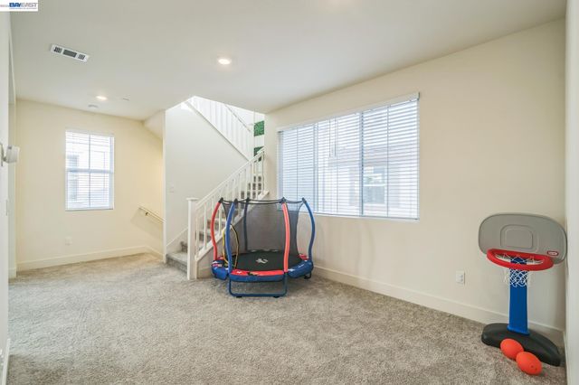 37231 Sand Bar Pl, Newark, CA 94560