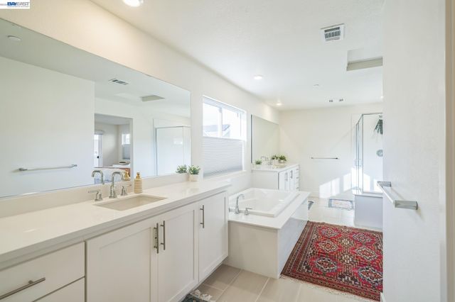 37231 Sand Bar Pl, Newark, CA 94560