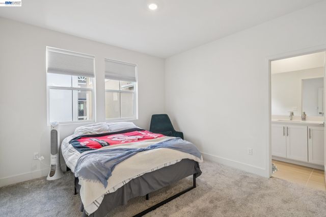 37231 Sand Bar Pl, Newark, CA 94560