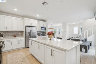 37231 Sand Bar Pl, Newark, CA 94560